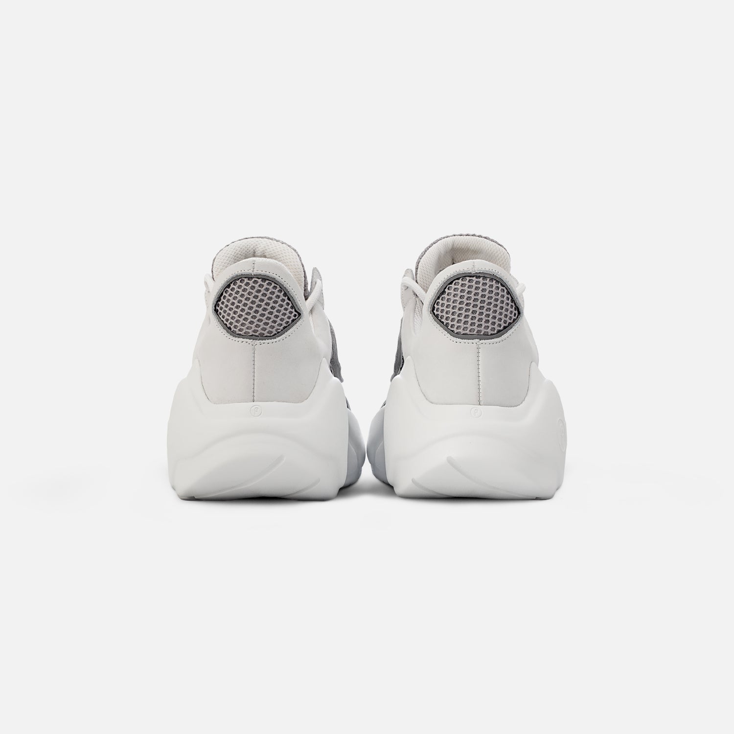 DESIDERATA V2 WHITE MOCHA - Fini Brand