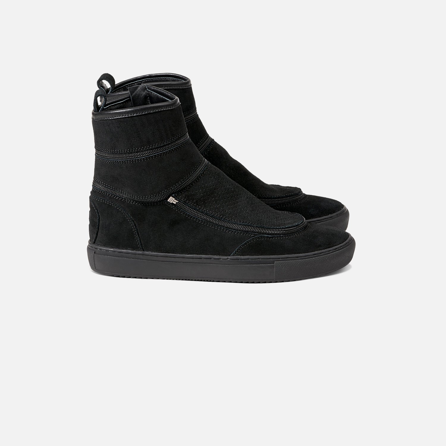Fini Classic Black "Panther"