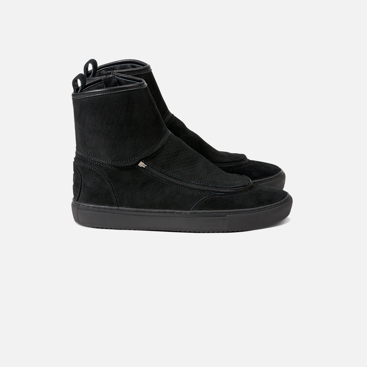 Fini Classic Black "Panther"