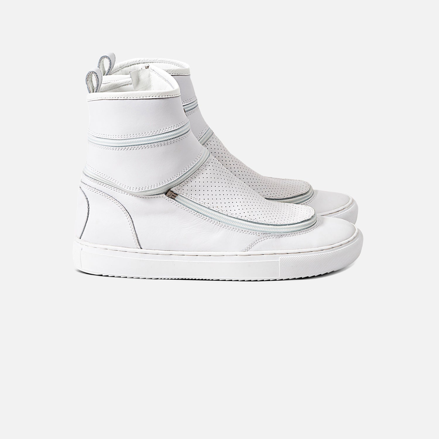 Fini Classic White "Snow"